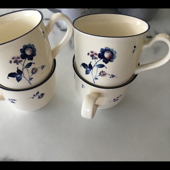 4, coffee mugs by NORITAKE IRELAND - Picture 2 of 3